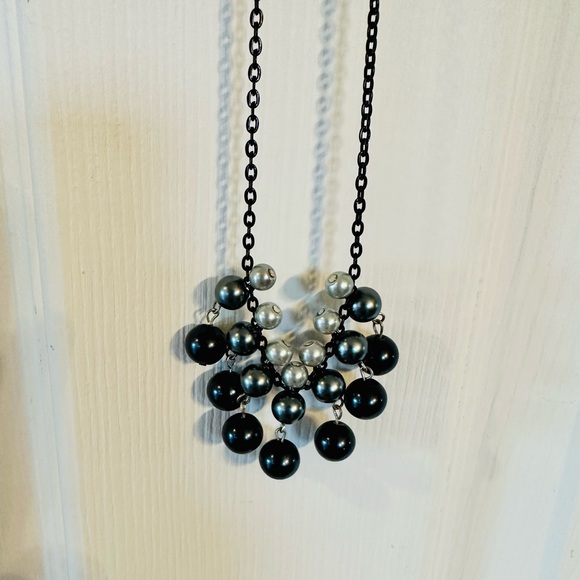 Jewelry - 🖤🔥3 for $10🔥Adorable Beaded Necklace🖤